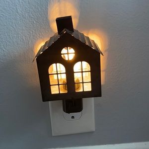 Rustic country home night light